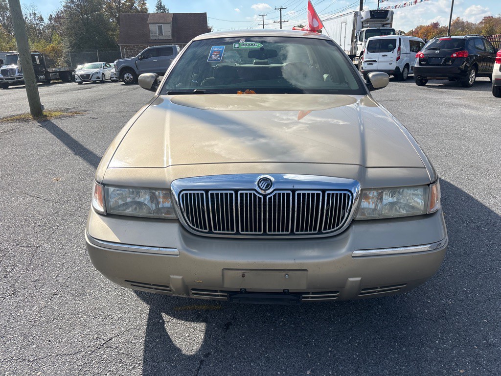 1999 Mercury Grand Marquis Image 2