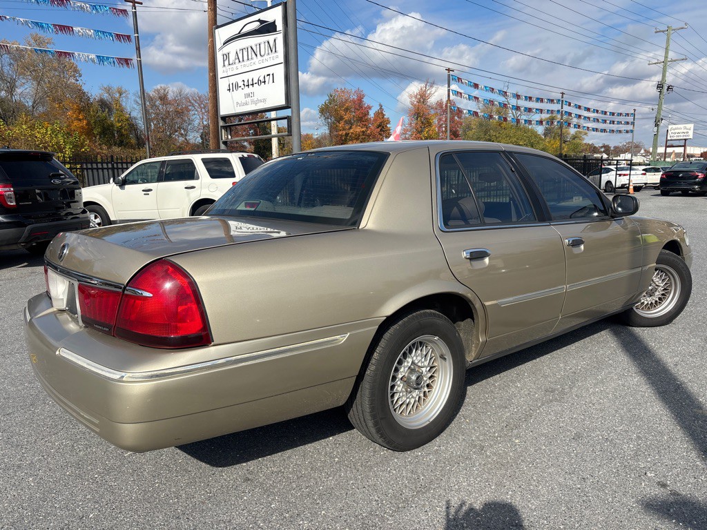 1999 Mercury Grand Marquis Image 4