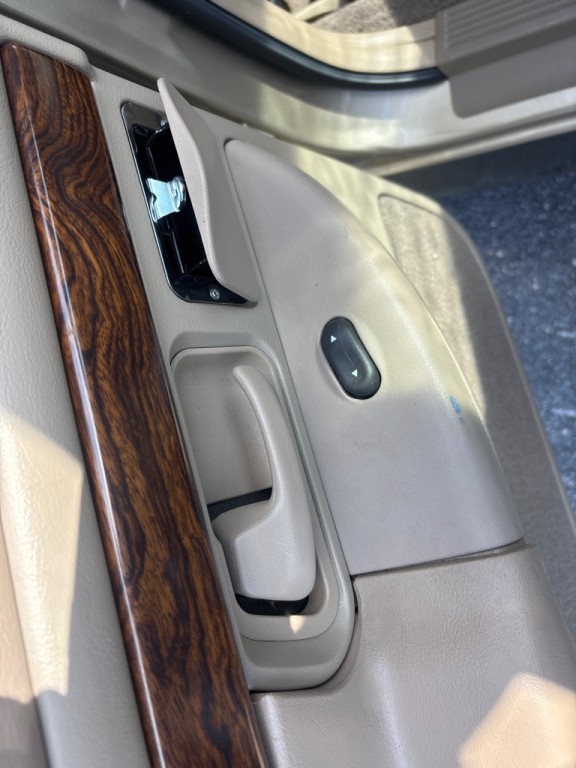 1999 Mercury Grand Marquis Image 11