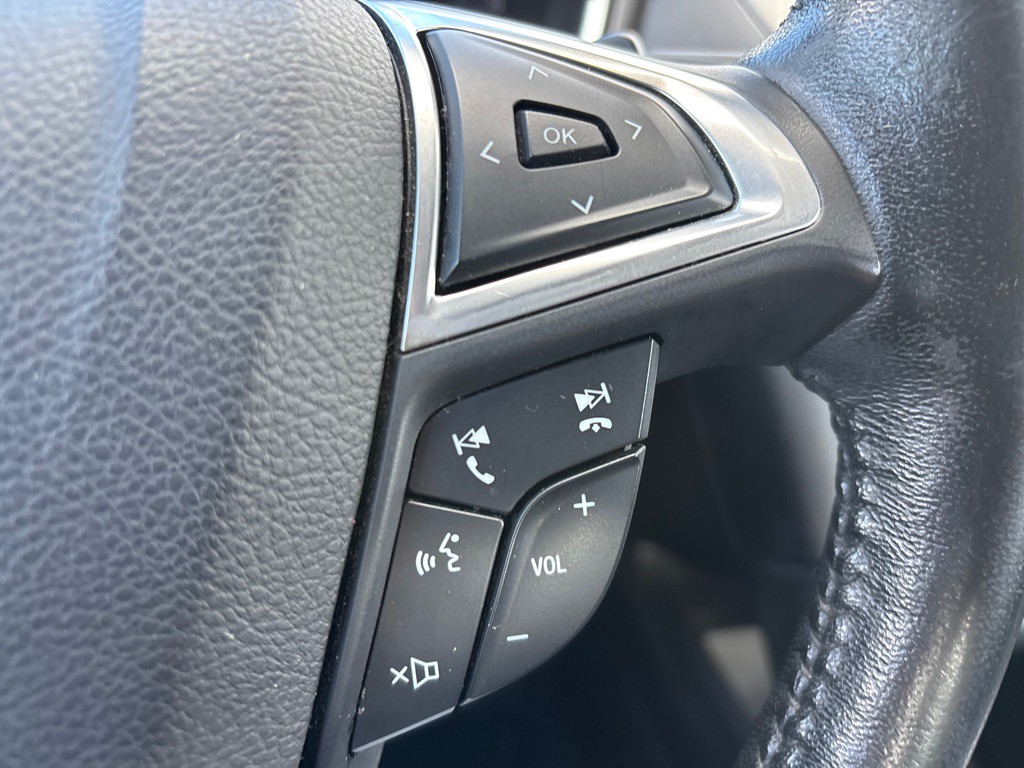 2017 Ford Fusion Image 10