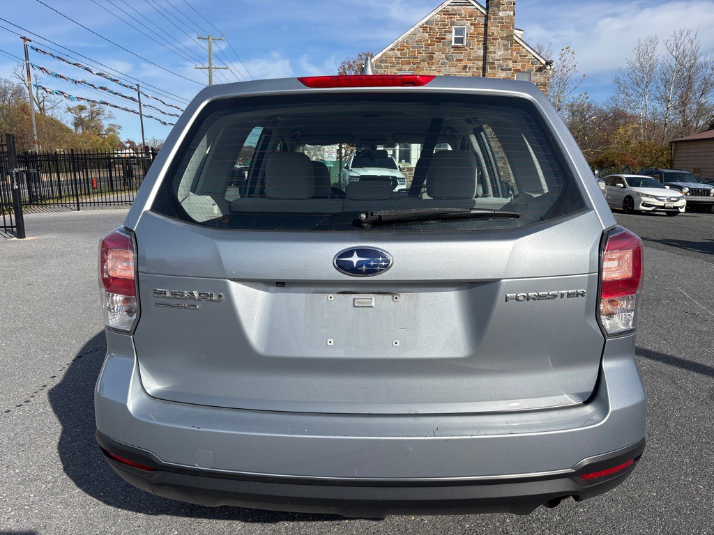 2018 Subaru Forester Image 5