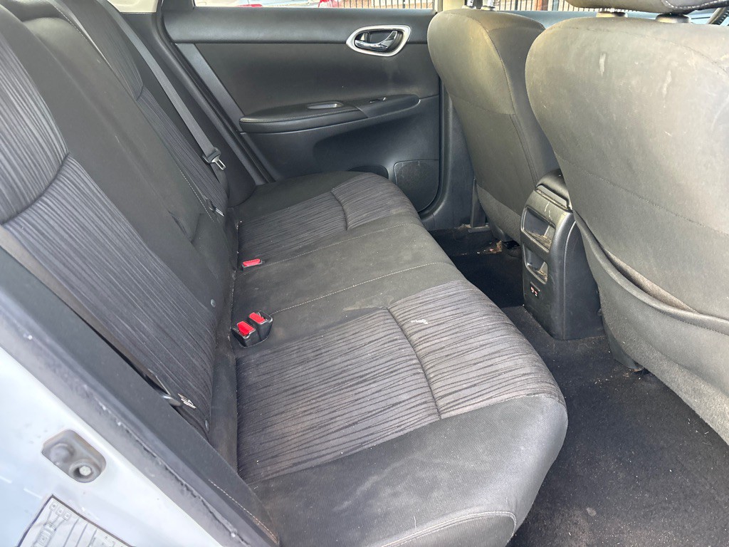 2019 Nissan Sentra Image 14