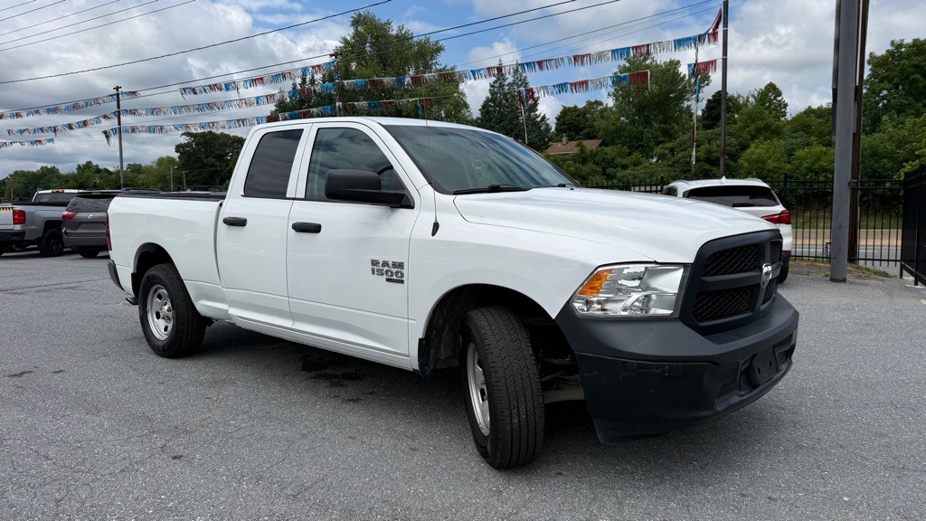 2020 RAM 1500 Image 3