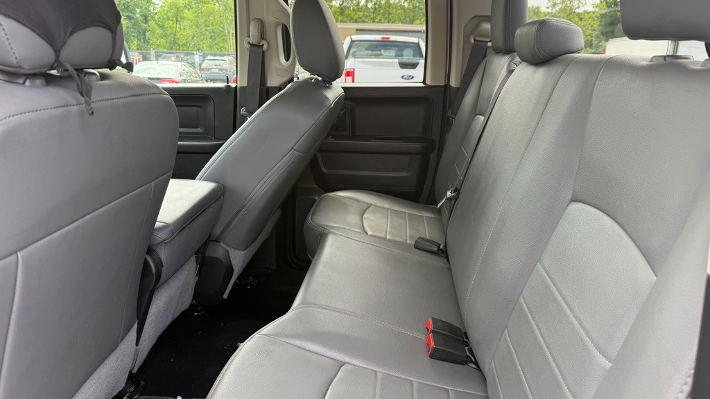 2020 RAM 1500 Image 9