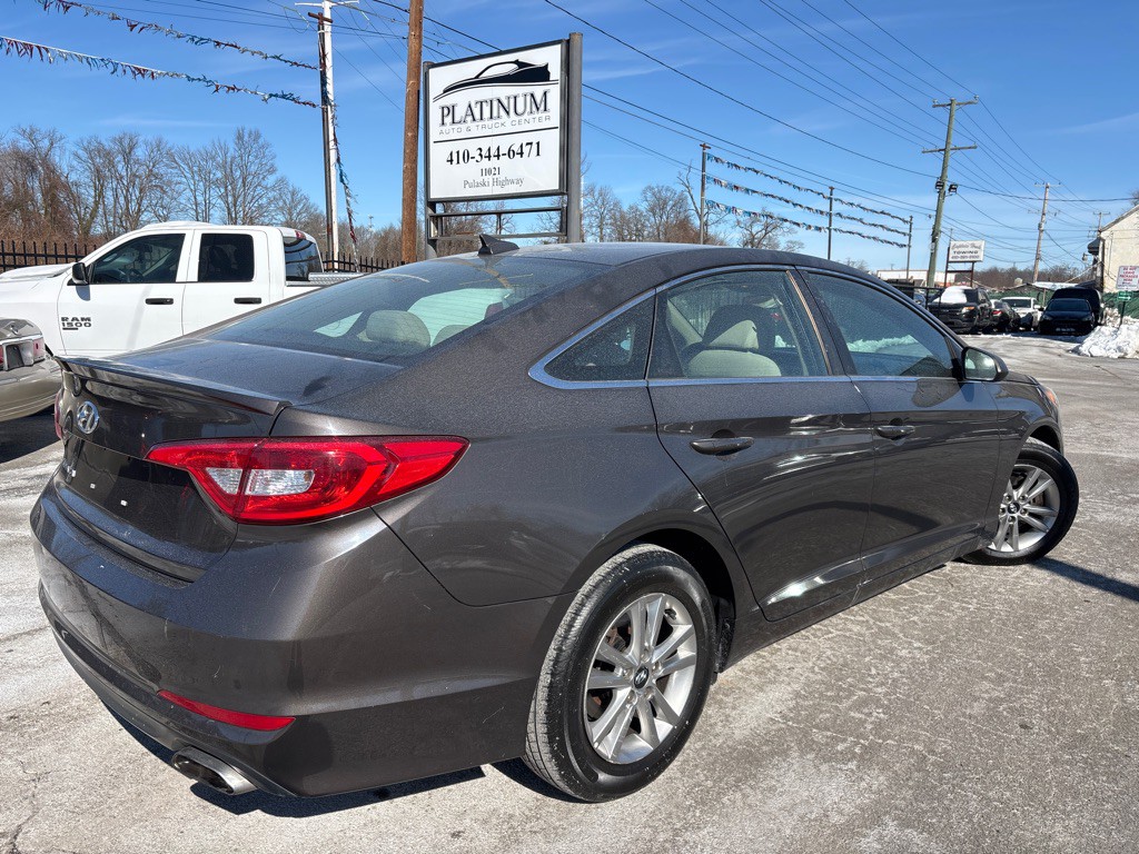 2017 Hyundai Sonata Image 3