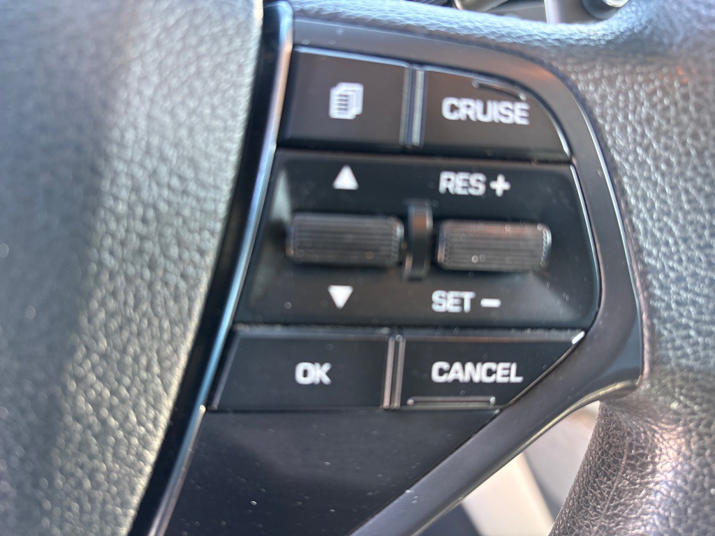 2017 Hyundai Sonata Image 10