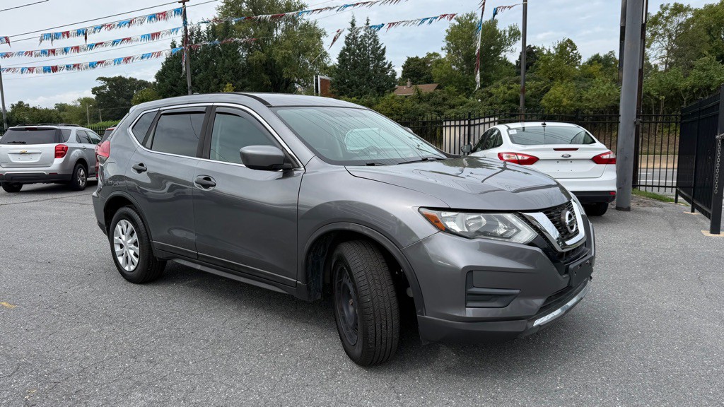 2017 Nissan Rogue Image 3