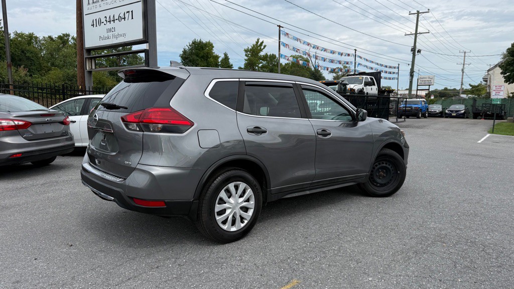 2017 Nissan Rogue Image 4