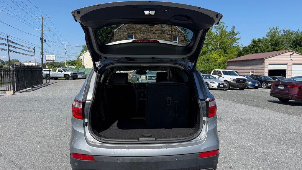 2015 Hyundai Santa Fe Image 21
