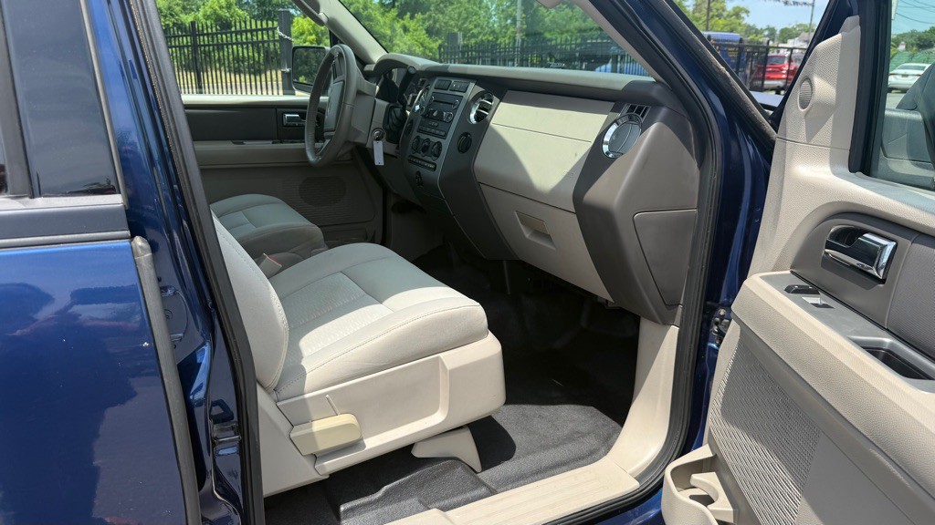 2009 Ford Expedition Image 12
