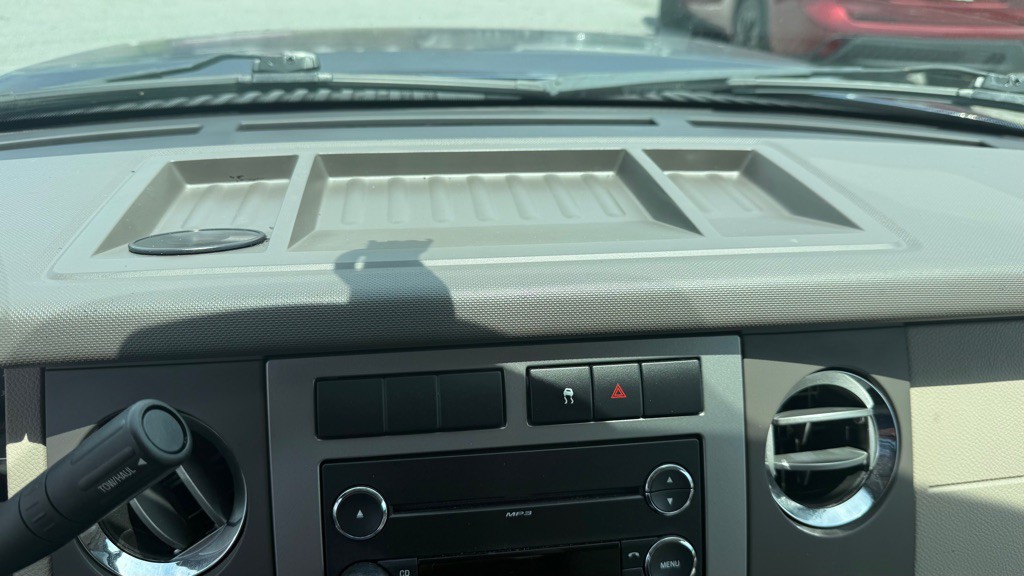 2009 Ford Expedition Image 24