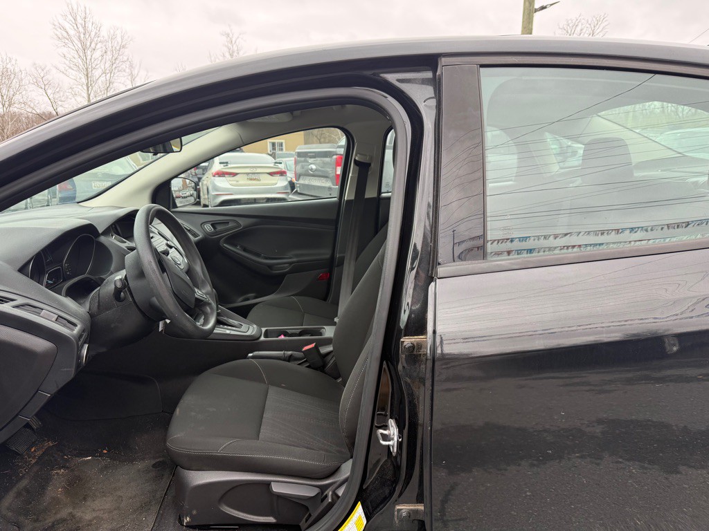 2015 Ford Focus Image 7