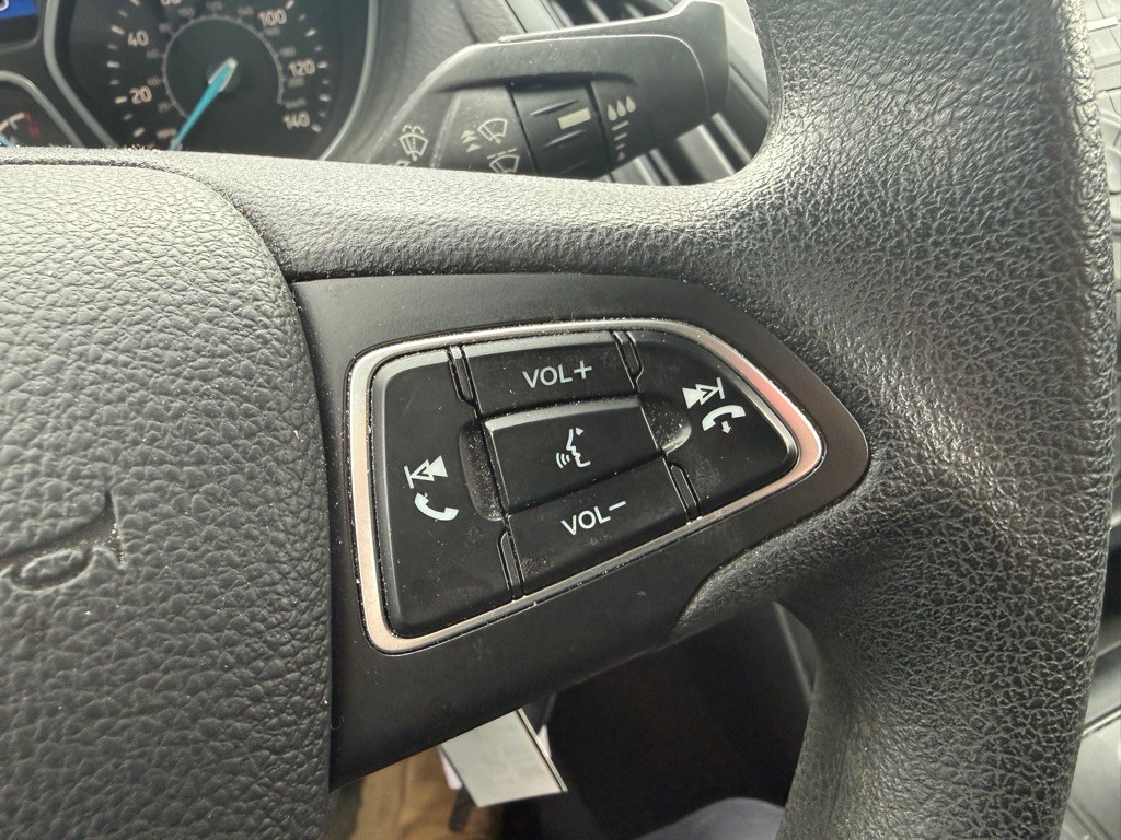 2015 Ford Focus Image 19