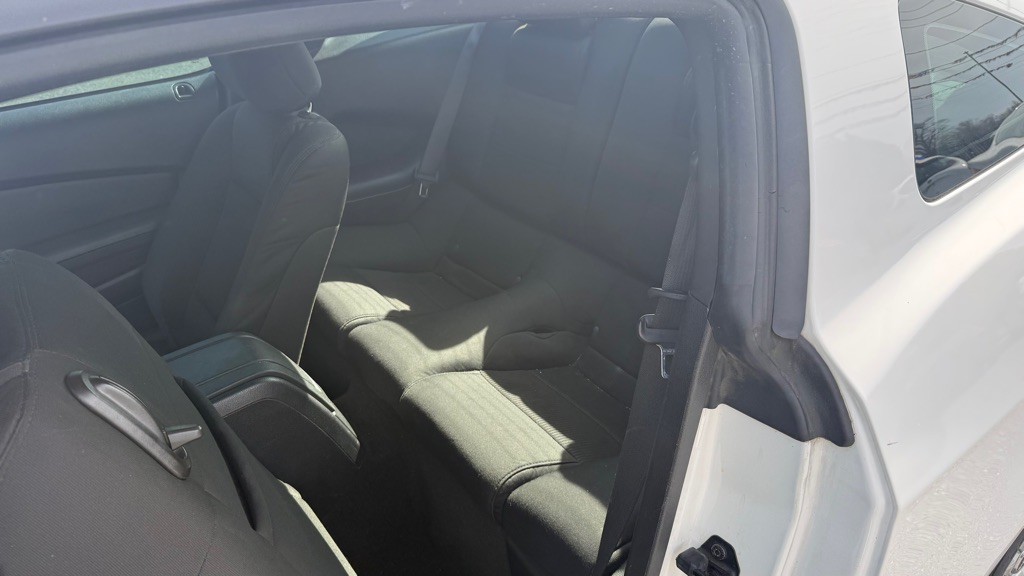 2013 Ford Mustang Image 9