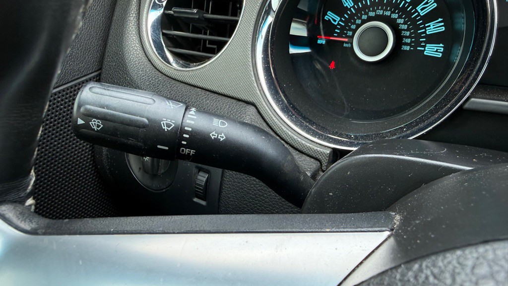 2013 Ford Mustang Image 17