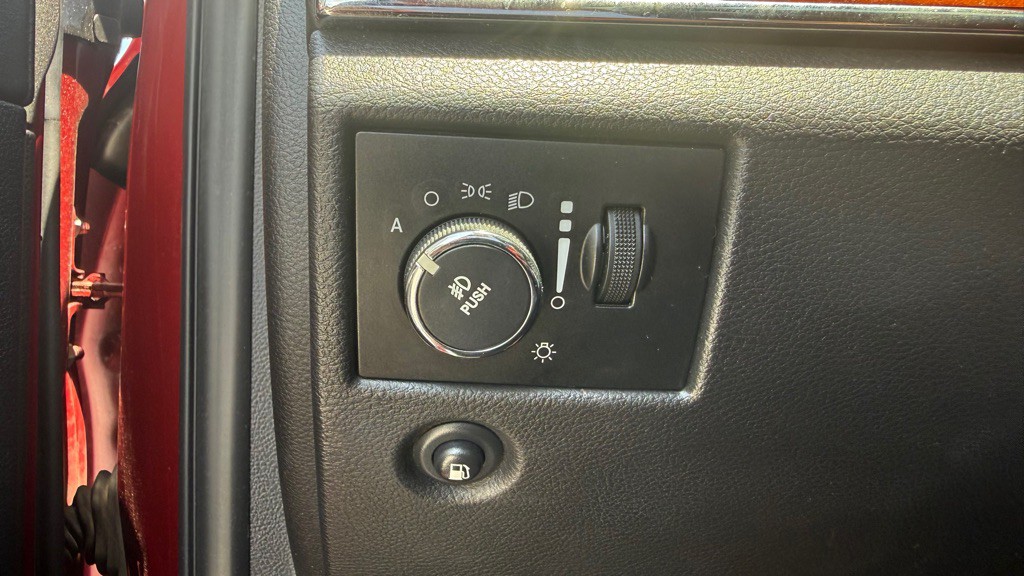 2013 Jeep Grand Cherokee Image 28