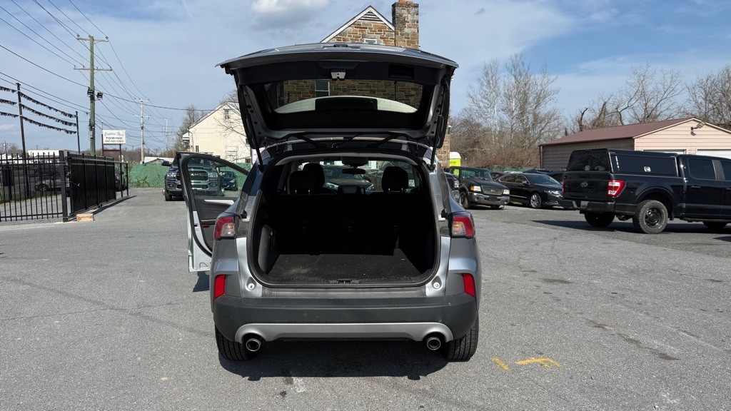 2022 Ford Escape Image 16