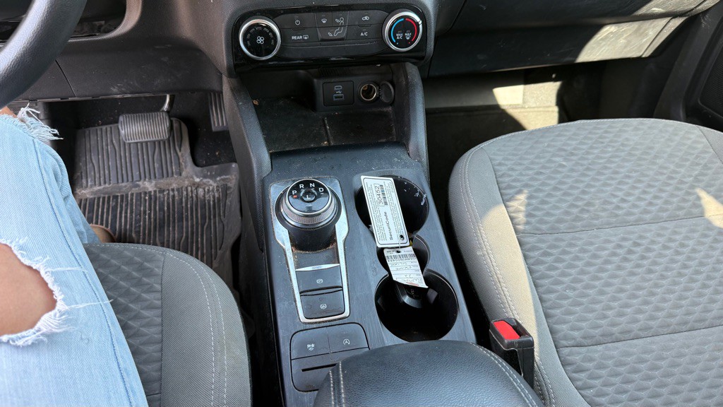 2022 Ford Escape Image 24