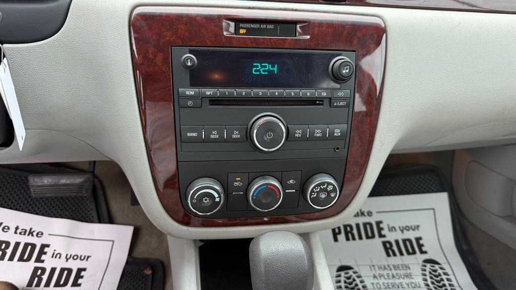 2007 Chevrolet Impala Image 24