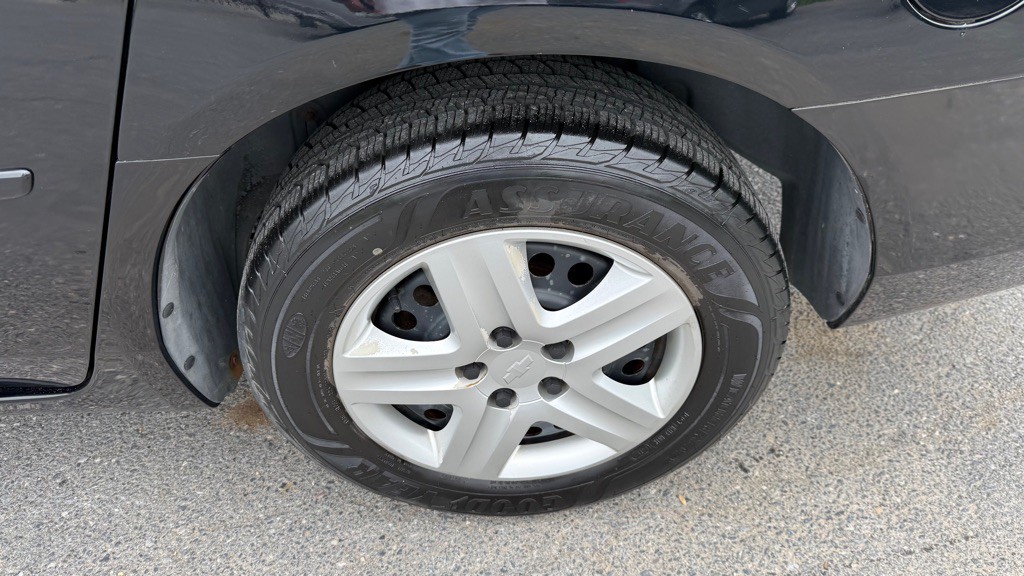 2007 Chevrolet Impala Image 28