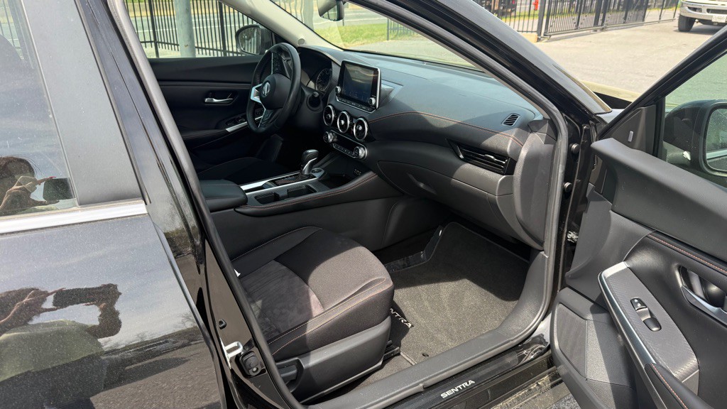 2022 Nissan Sentra Image 13