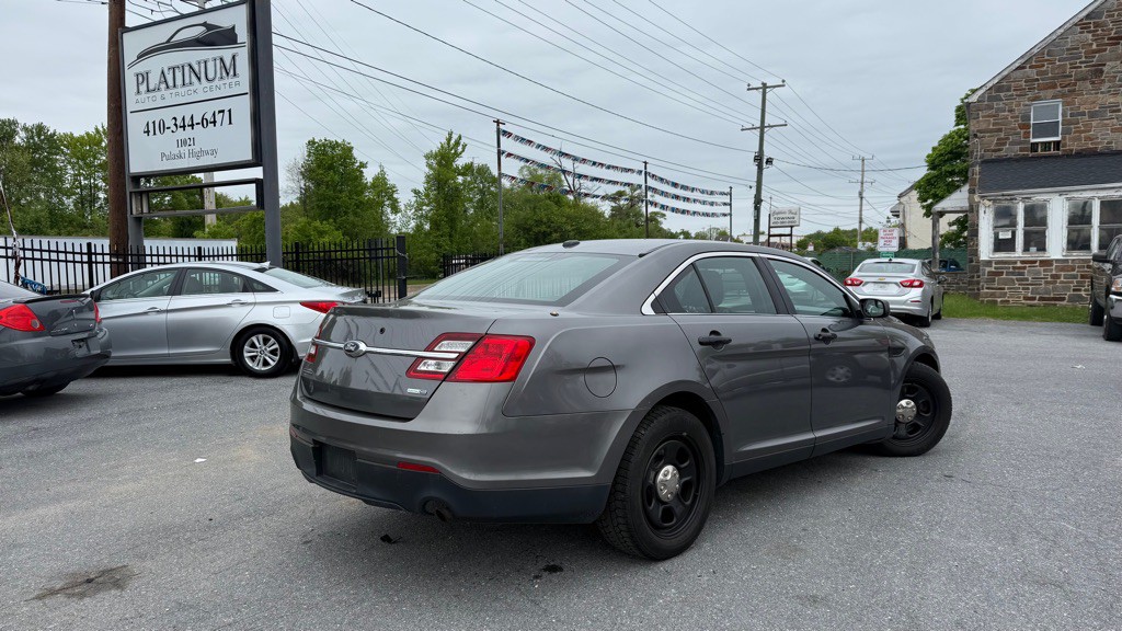 2016 Ford Taurus Image 4