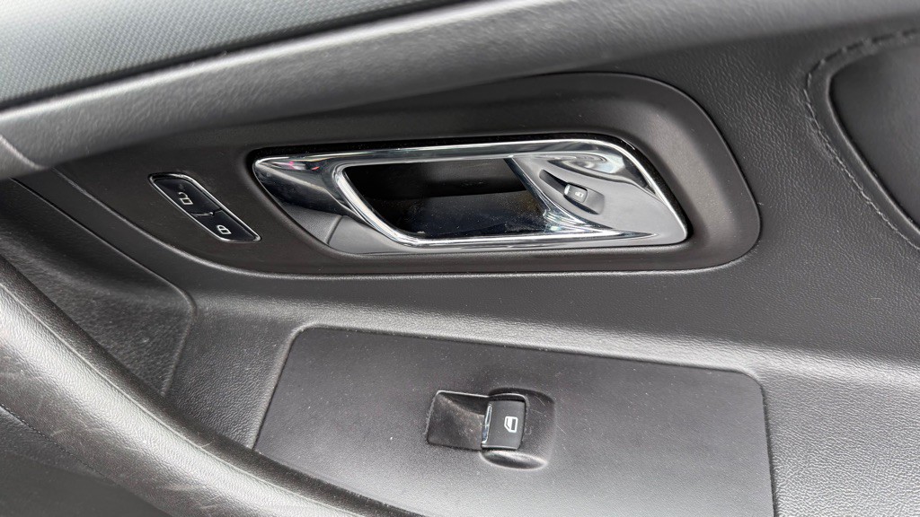 2016 Ford Taurus Image 15