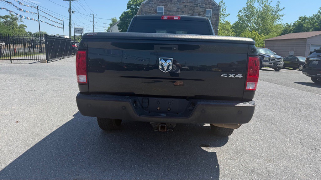 2017 RAM 1500 Image 5