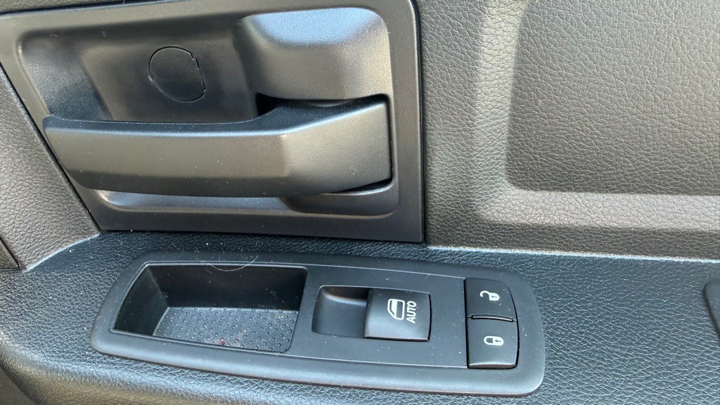 2017 RAM 1500 Image 14