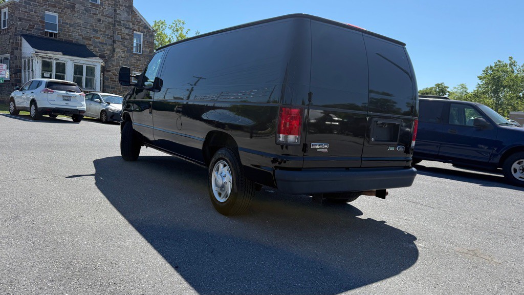 2013 Ford Econoline Image 5