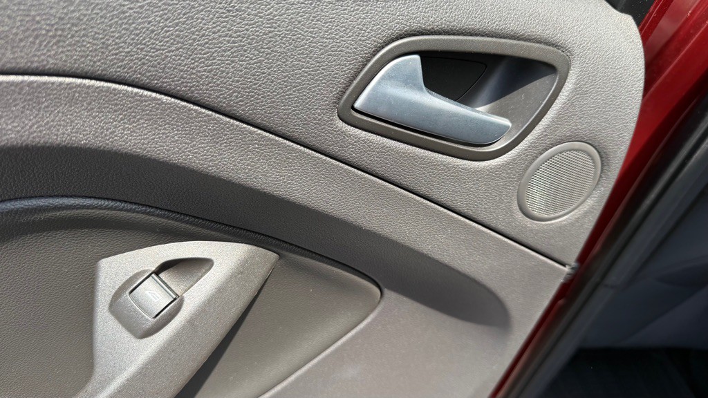 2016 Ford Escape Image 12
