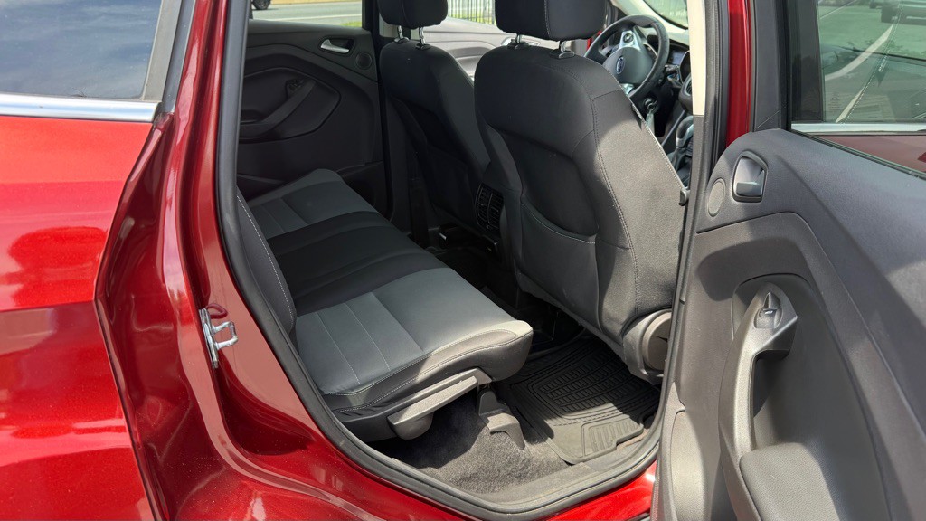 2016 Ford Escape Image 16