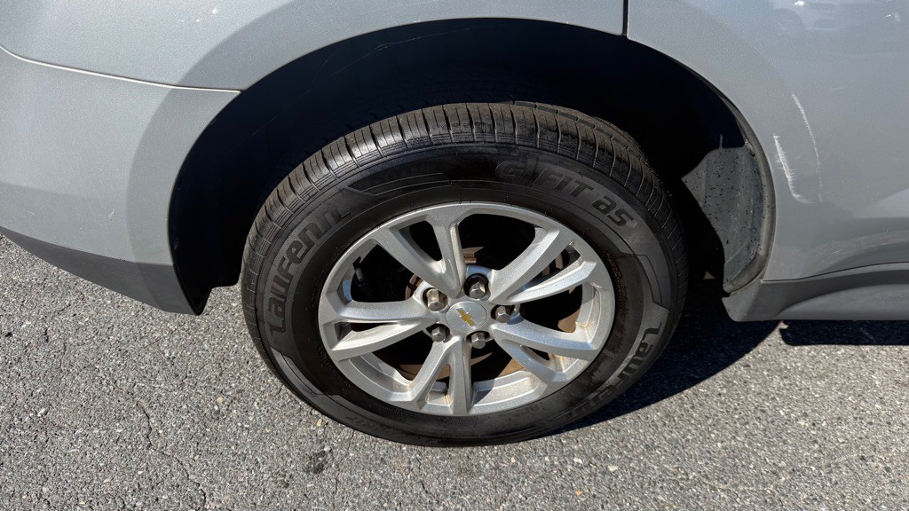 2017 Chevrolet Equinox Image 33