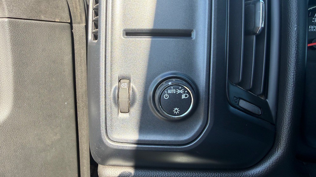 2014 Chevrolet Silverado 1500 Image 24