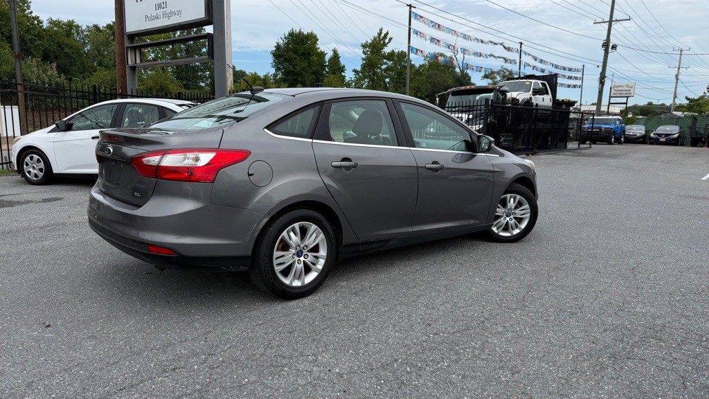 2012 Ford Focus Image 4