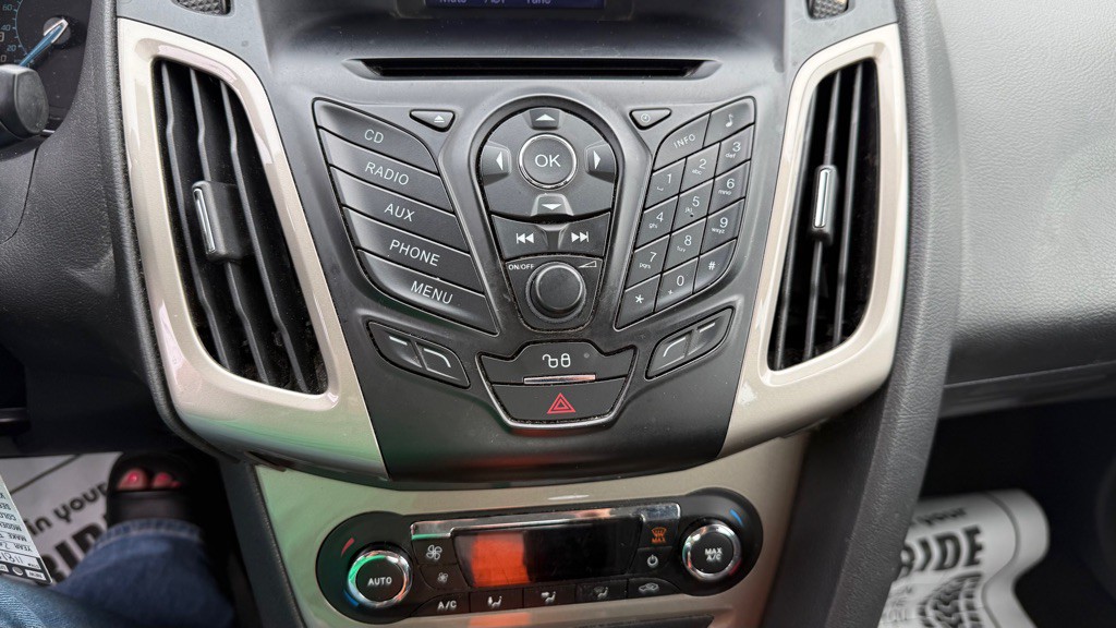 2012 Ford Focus Image 29