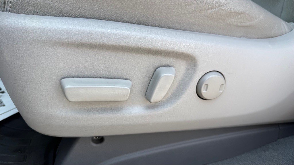 2020 Toyota Sienna Image 8