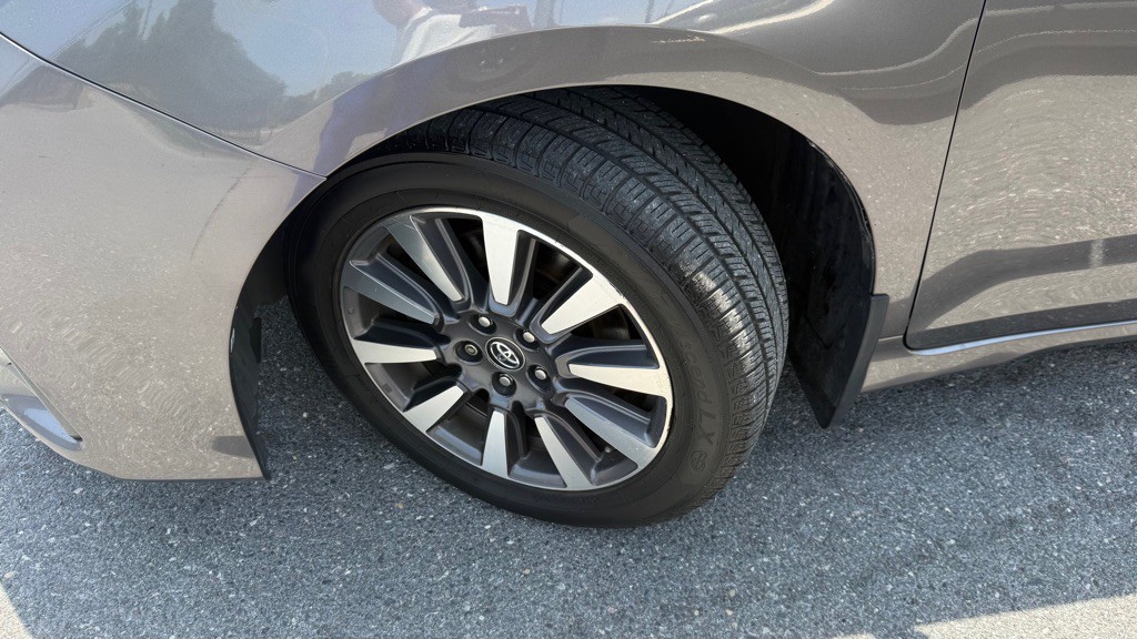 2020 Toyota Sienna Image 31