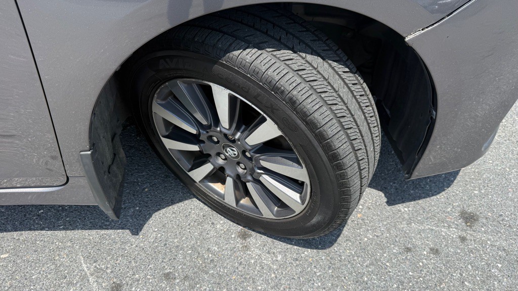 2020 Toyota Sienna Image 34