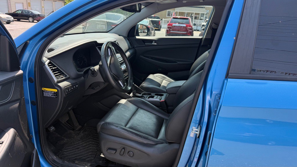 2017 Hyundai Tucson Image 9