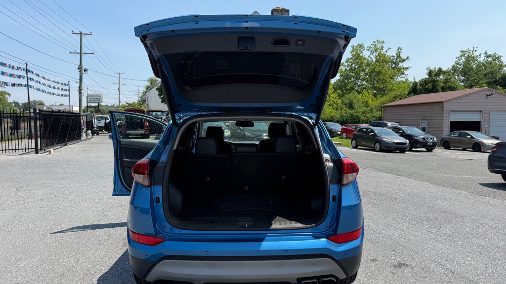 2017 Hyundai Tucson Image 16