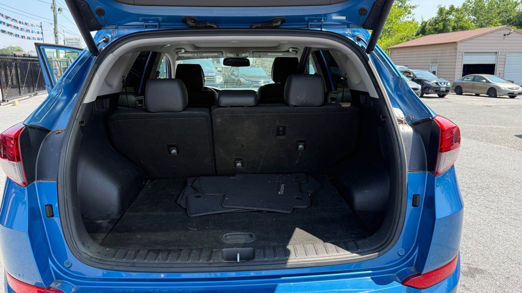 2017 Hyundai Tucson Image 17
