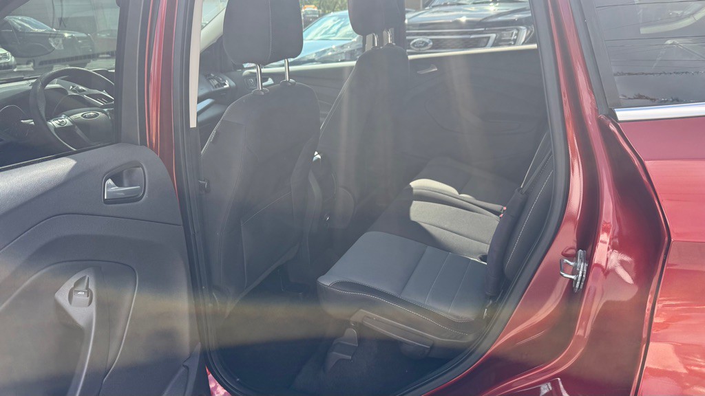 2015 Ford Escape Image 10