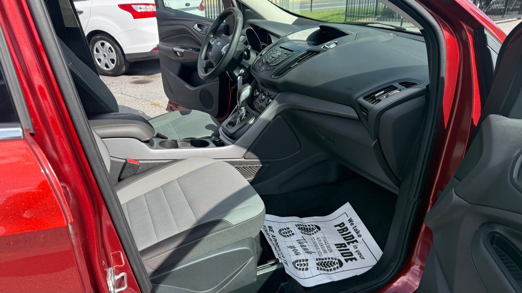2015 Ford Escape Image 13