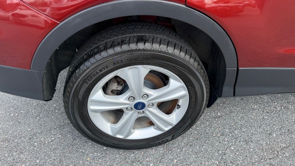 2015 Ford Escape Image 36