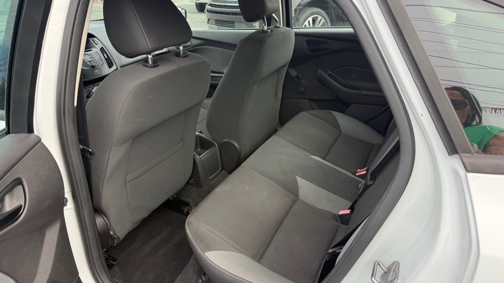 2013 Ford Focus Image 10