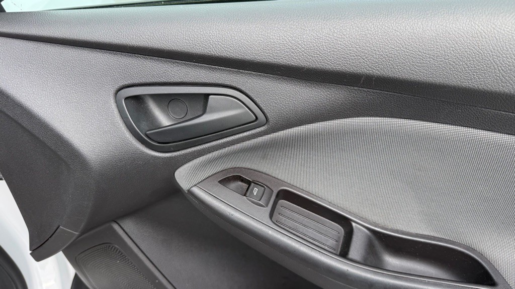 2013 Ford Focus Image 15