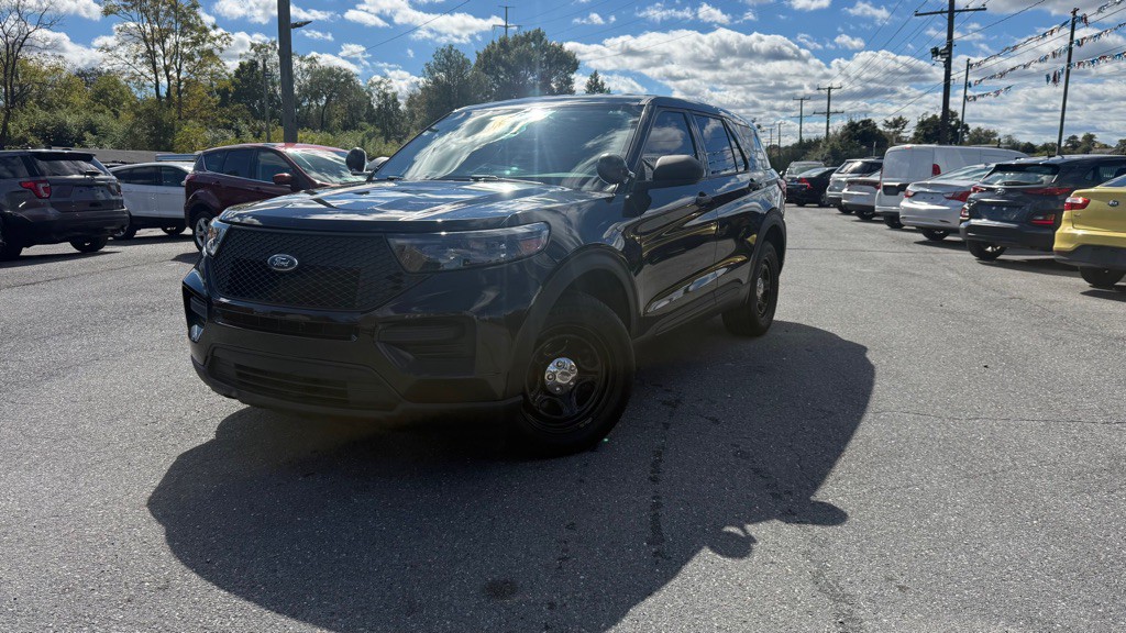 2020 Ford Explorer Image 1