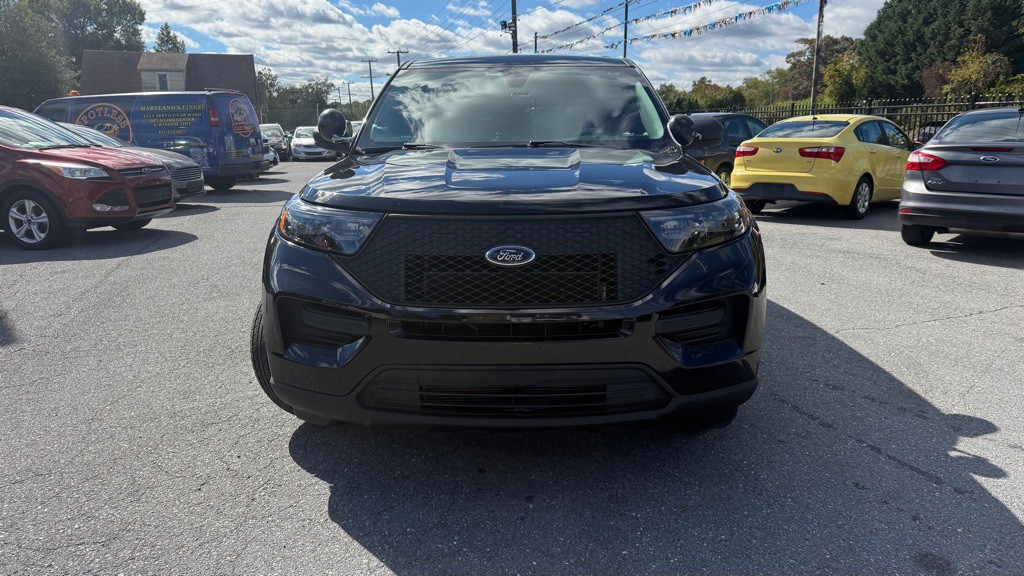 2020 Ford Explorer Image 2
