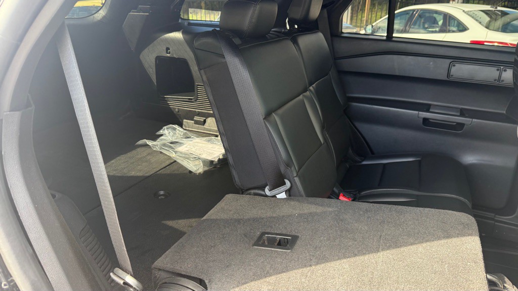 2020 Ford Explorer Image 21